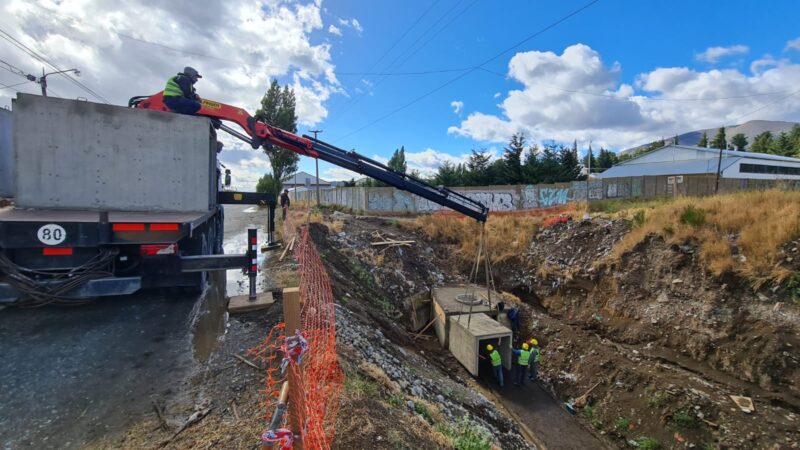 Municipio avanza con la construcción de pluviales para diversos barrios del Alto