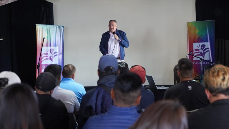 Gennuso en la Primera Jornada Nacional sobre el Sistema de Estacionamientos Medido Inclusivo: “El mérito es fundamentalmente de las cooperativas que creyeron que esto se podía hacer”