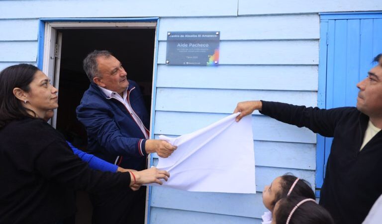 Municipio homenajeó a Aidé Pacheco