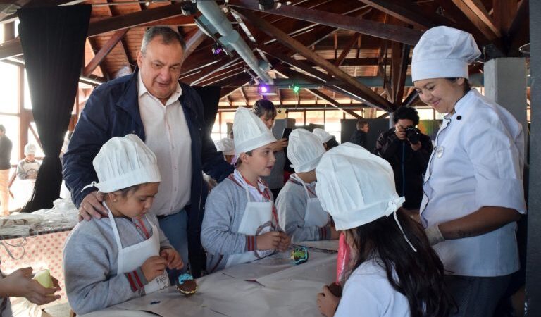 La Fiesta del Chocolate comenzó con los pequeños “Chocolateros por un día